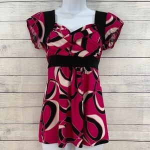 Simply Irresistible Geometric Top